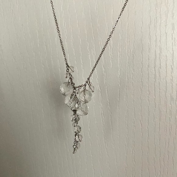 Vintage Silver Tone Necklace with Clear Transparent Beads - Picture 7 of 9